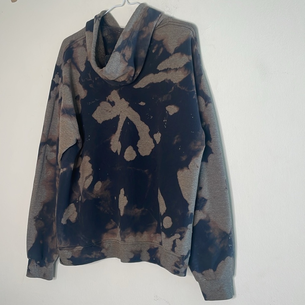 Large tie dye hoodie - Picture 2 of 3